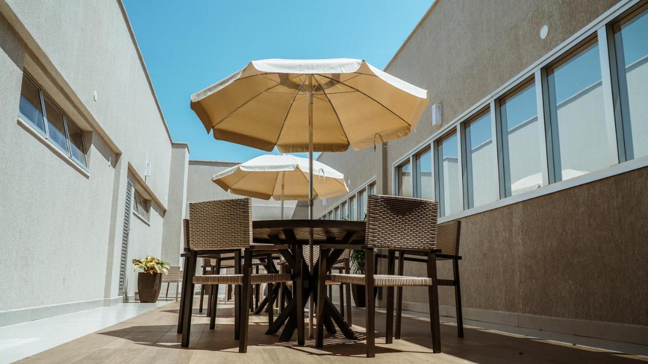 Annaya Suites Viçosa エクステリア 写真